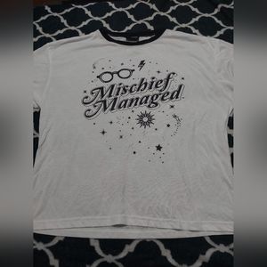 Never worn Harry Potter junior's tee Size‎ XL